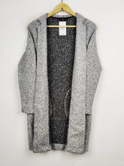 Buy online pre-used pre-loved 100% authentic & Original branded F&F (LC-4732) available in Pakistan. Top international brands avilable.