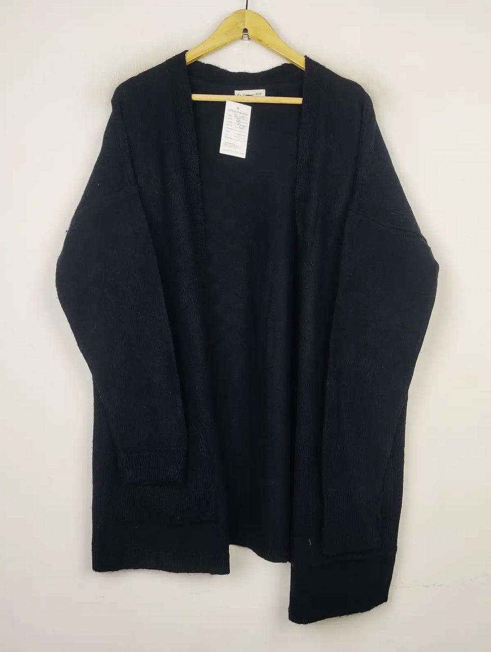 Buy online pre-used pre-loved 100% authentic & Original branded F&F (LC-4757) available in Pakistan. Top international brands avilable.