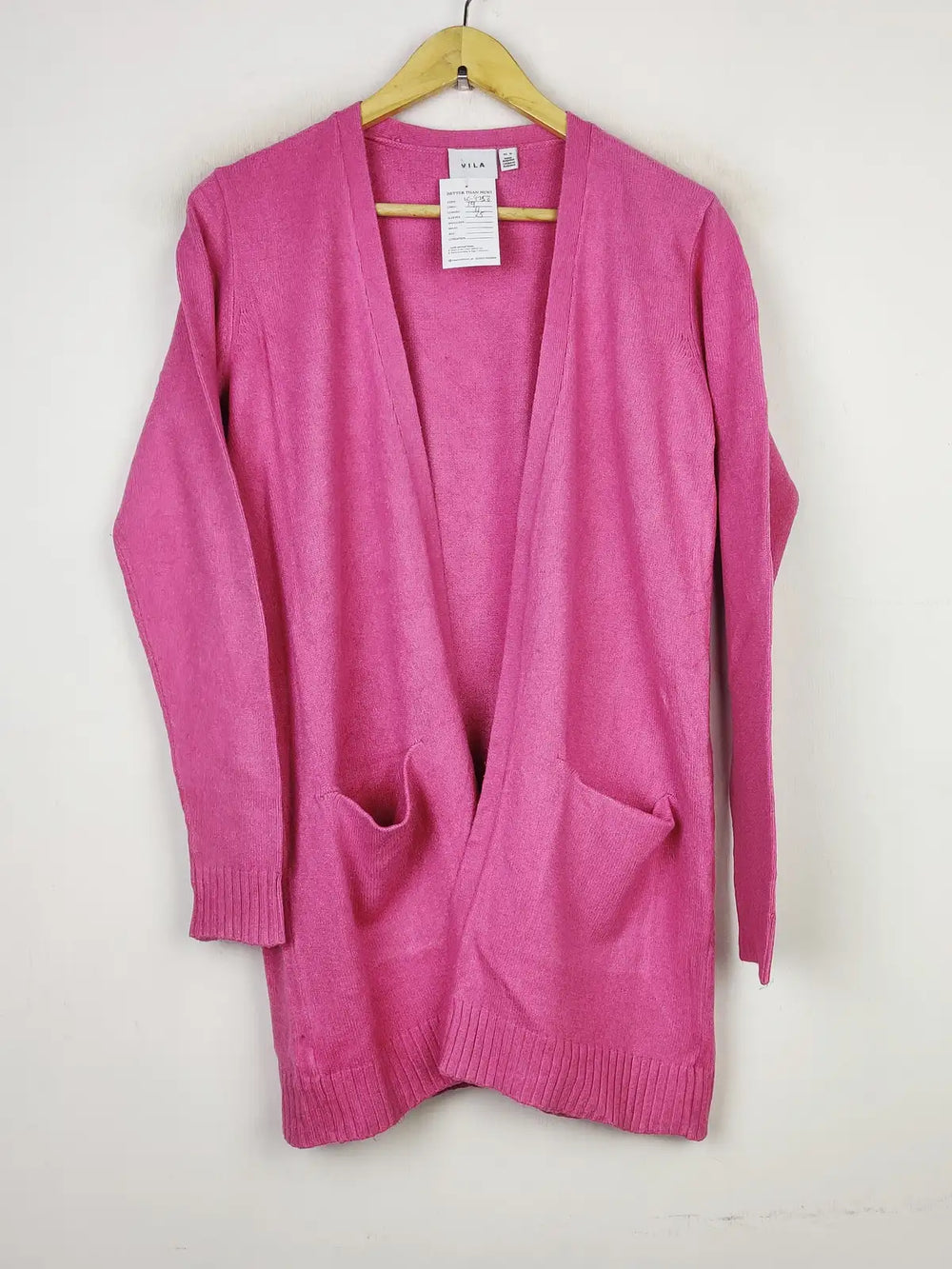 Buy online pre-used pre-loved 100% authentic & Original branded Vila (LC-4758) available in Pakistan. Top international brands avilable.