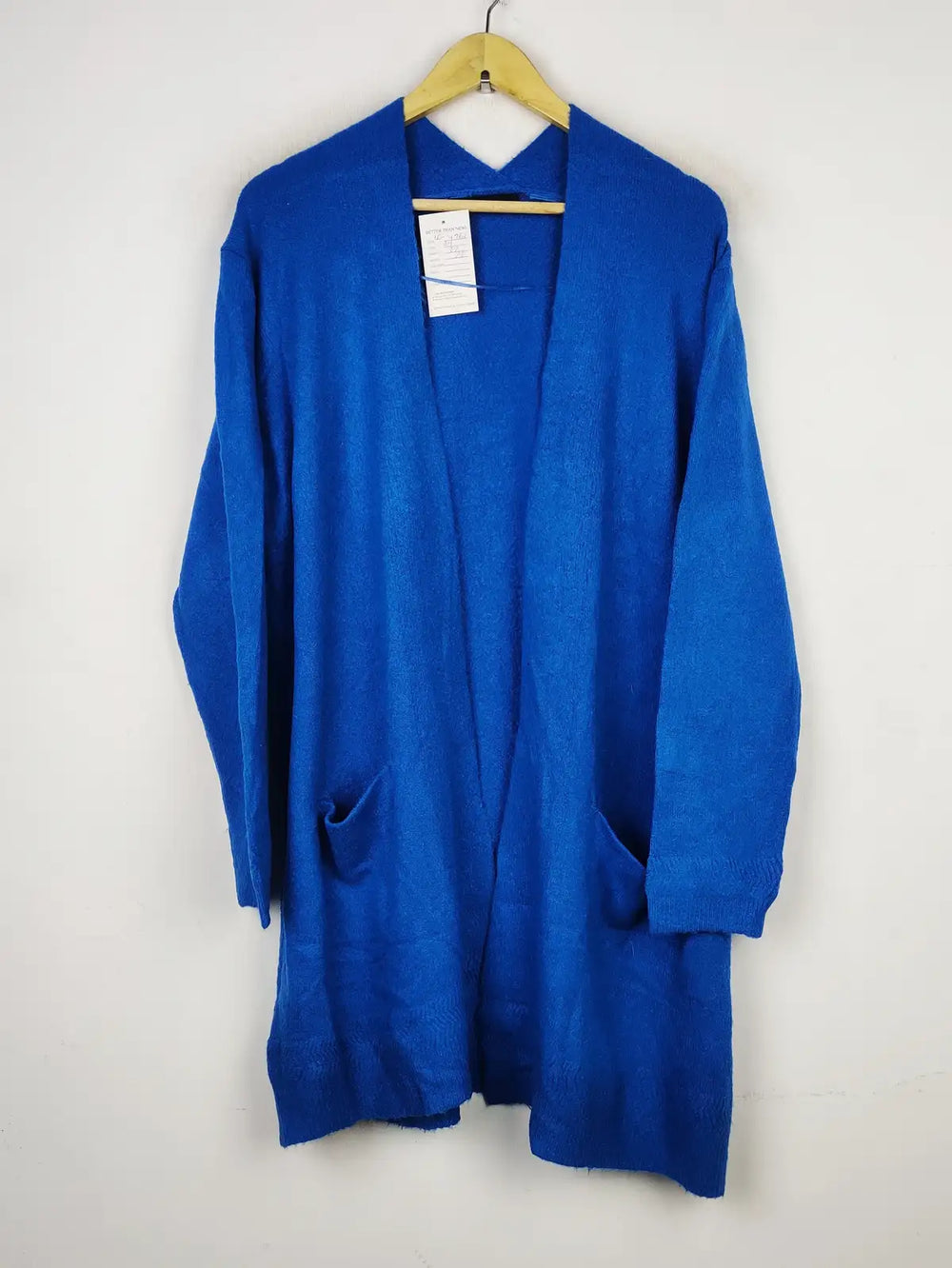 Buy online pre-used pre-loved 100% authentic & Original branded Evans (LC-4762) available in Pakistan. Top international brands avilable.