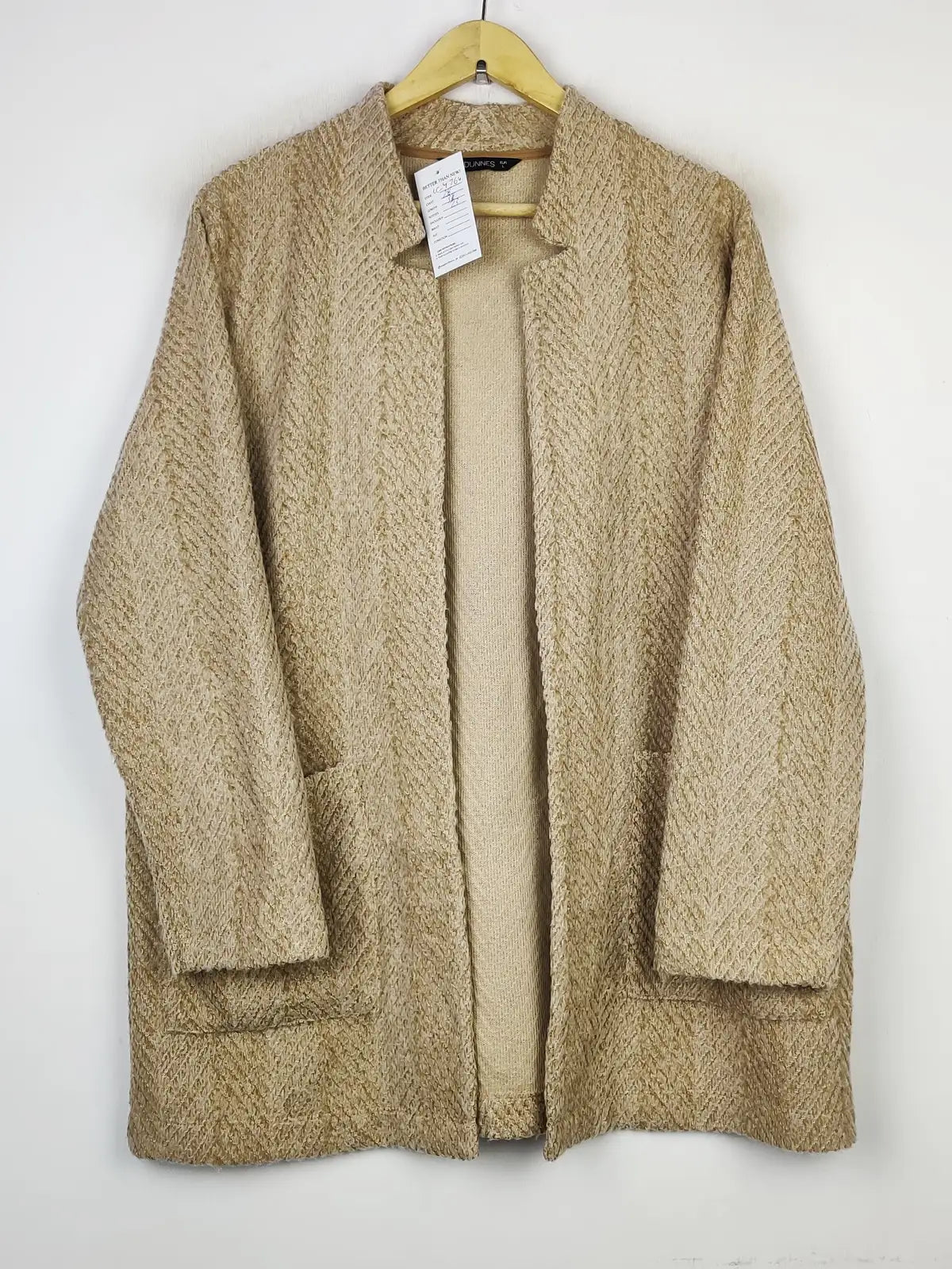 Buy online pre-used pre-loved 100% authentic & Original branded Dunnes Stores (LC-4764) available in Pakistan. Top international brands avilable.