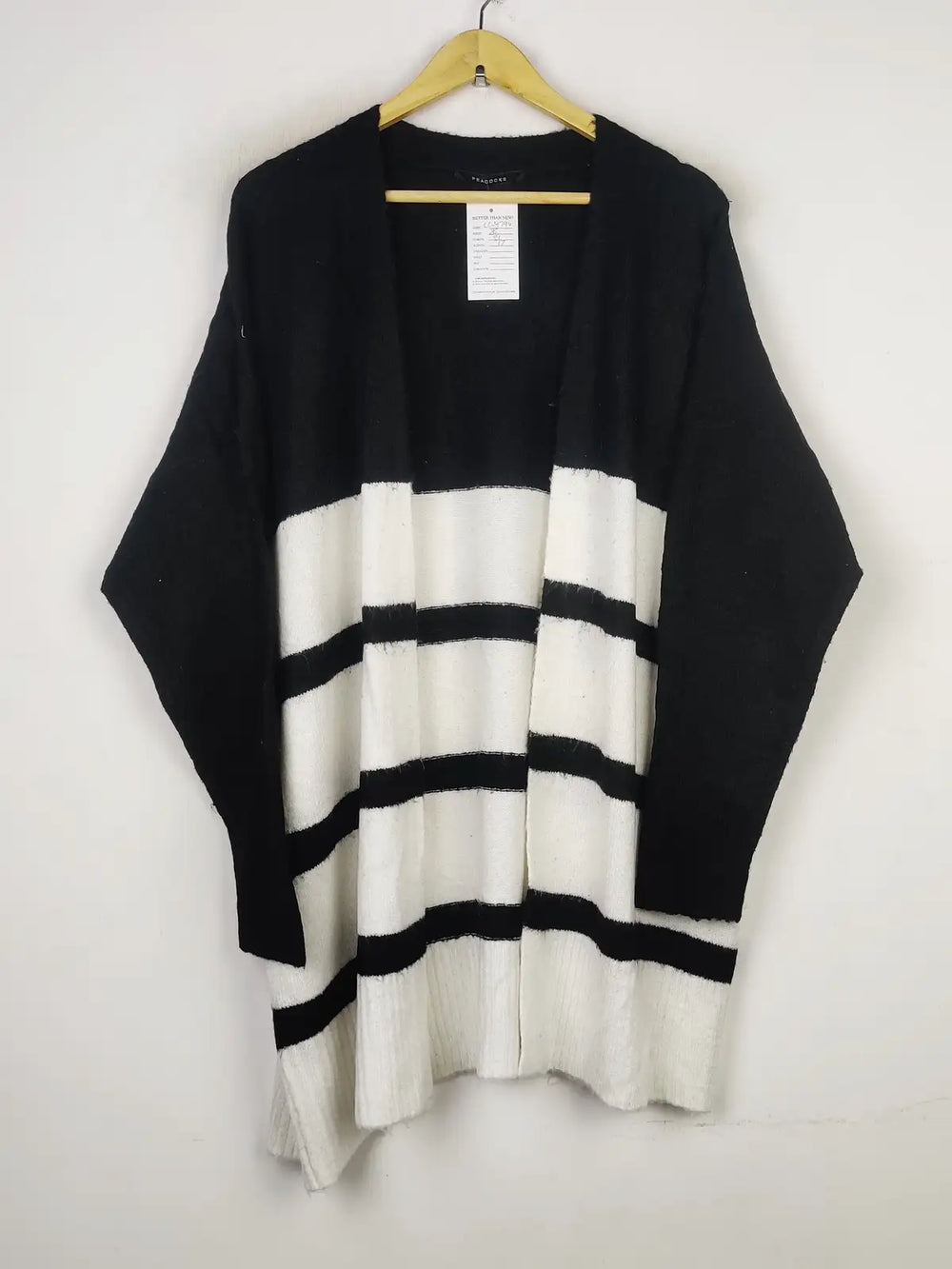 Buy online pre-used pre-loved 100% authentic & Original branded Peacocks (LC-4794) available in Pakistan. Top international brands avilable.