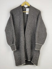 Buy online pre-used pre-loved 100% authentic & Original branded Shein (LC-4896) available in Pakistan. Top international brands avilable.