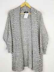 Buy online pre-used pre-loved 100% authentic & Original branded New Look (LC-4966) available in Pakistan. Top international brands avilable.