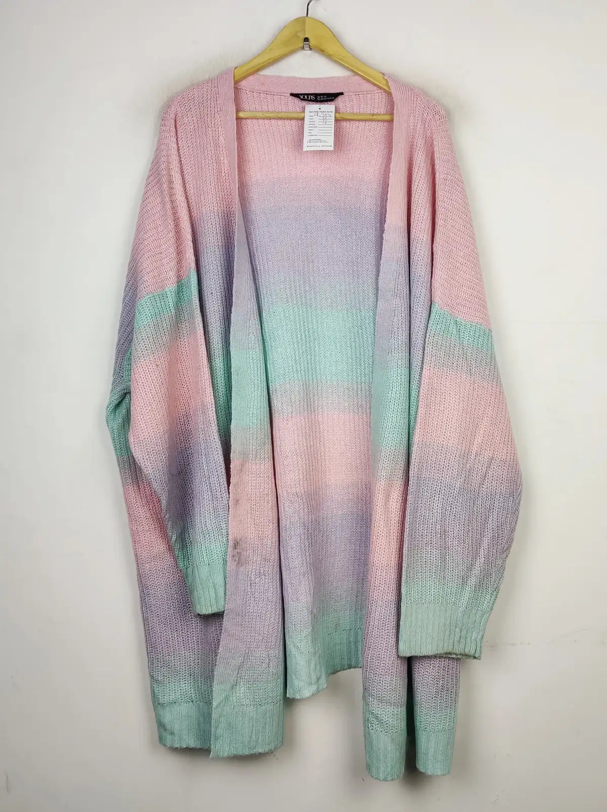 Buy online pre-used pre-loved 100% authentic & Original branded Yours (LC-4970) available in Pakistan. Top international brands avilable.