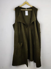 Buy online pre-used pre-loved 100% authentic & Original branded Capsule (LC-4971) available in Pakistan. Top international brands avilable.