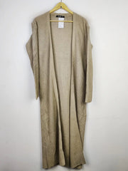 Buy online pre-used pre-loved 100% authentic & Original branded Missguided (LC-4989) available in Pakistan. Top international brands avilable.