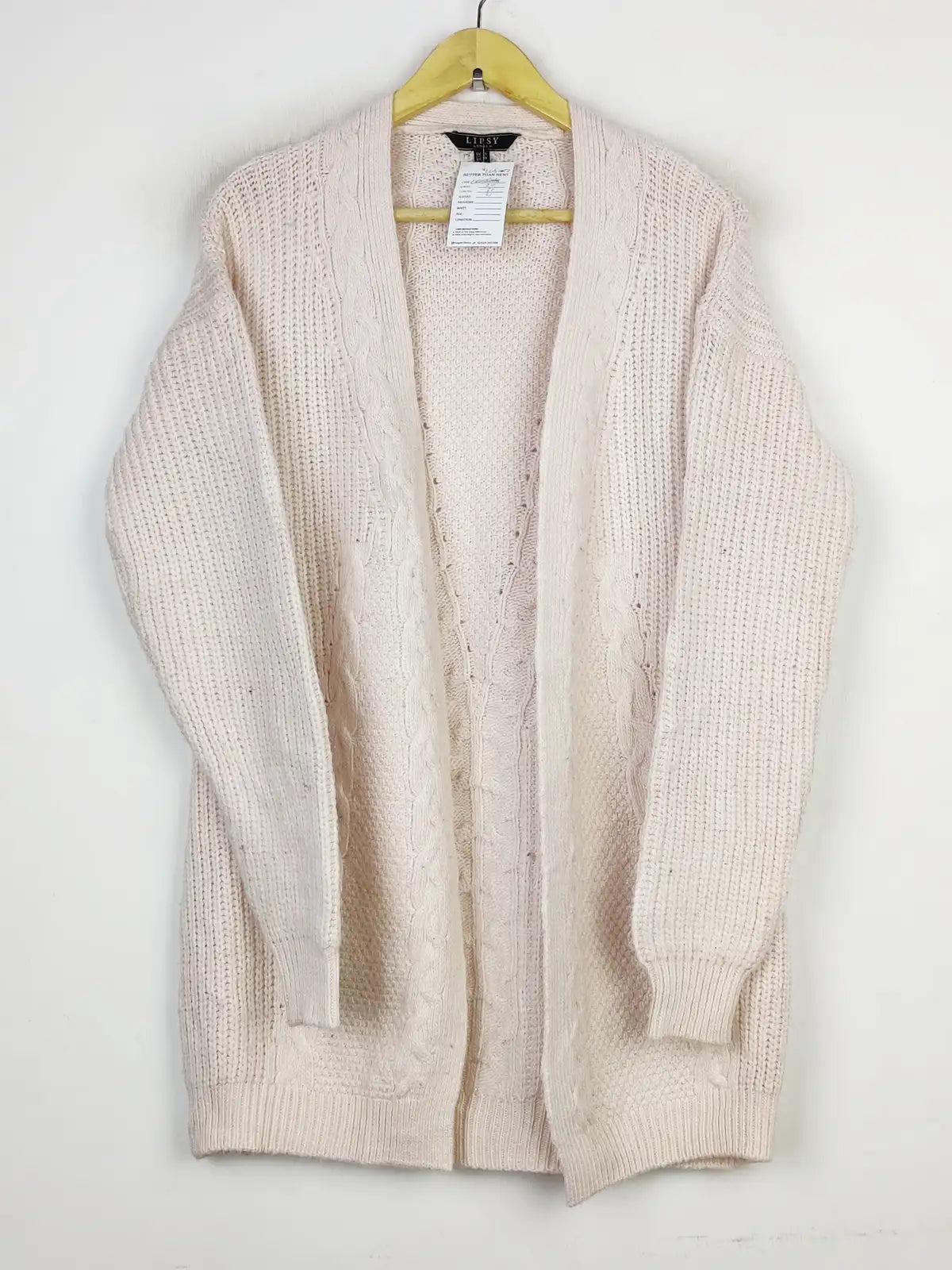 Buy online pre-used pre-loved 100% authentic & Original branded Lipsy London (LC-5012) available in Pakistan. Top international brands avilable.