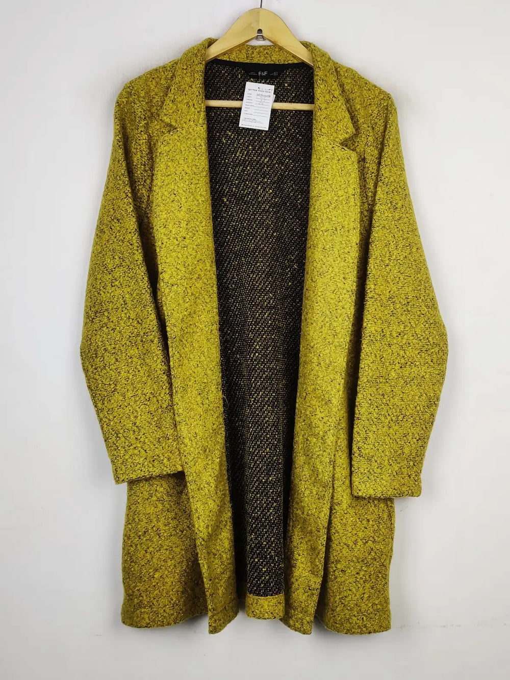 Buy online pre-used pre-loved 100% authentic & Original branded F&F (LC-5019) available in Pakistan. Top international brands avilable.