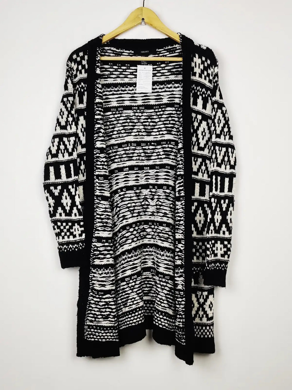 Buy online pre-used pre-loved 100% authentic & Original branded Forever 21 (LC-5092) available in Pakistan. Top international brands avilable.