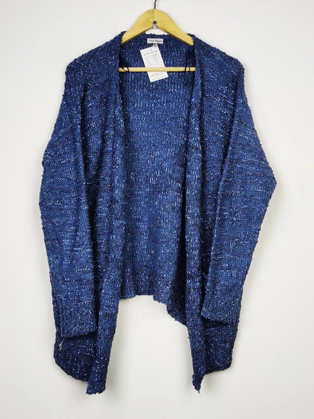 Buy online pre-used pre-loved 100% authentic & Original branded Nina Murati (LC-5102) available in Pakistan. Top international brands avilable.