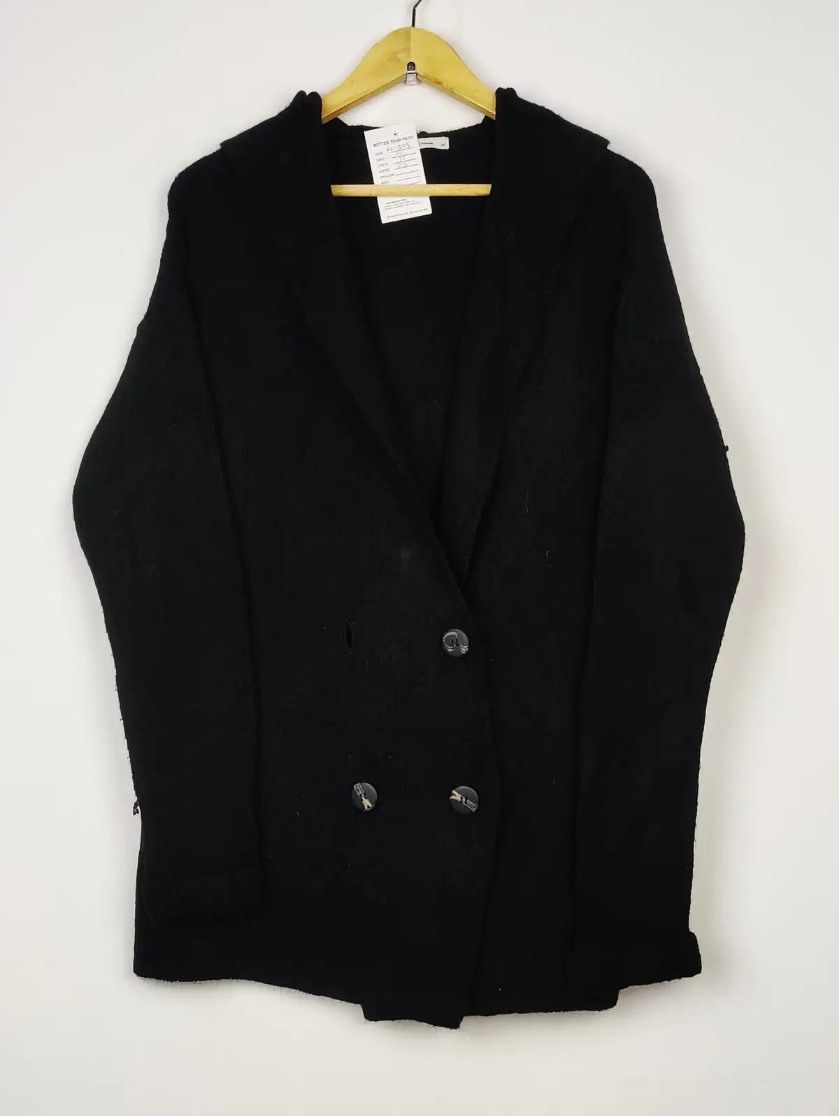 Buy online pre-used pre-loved 100% authentic & Original branded Tu (LC-5105) available in Pakistan. Top international brands avilable.