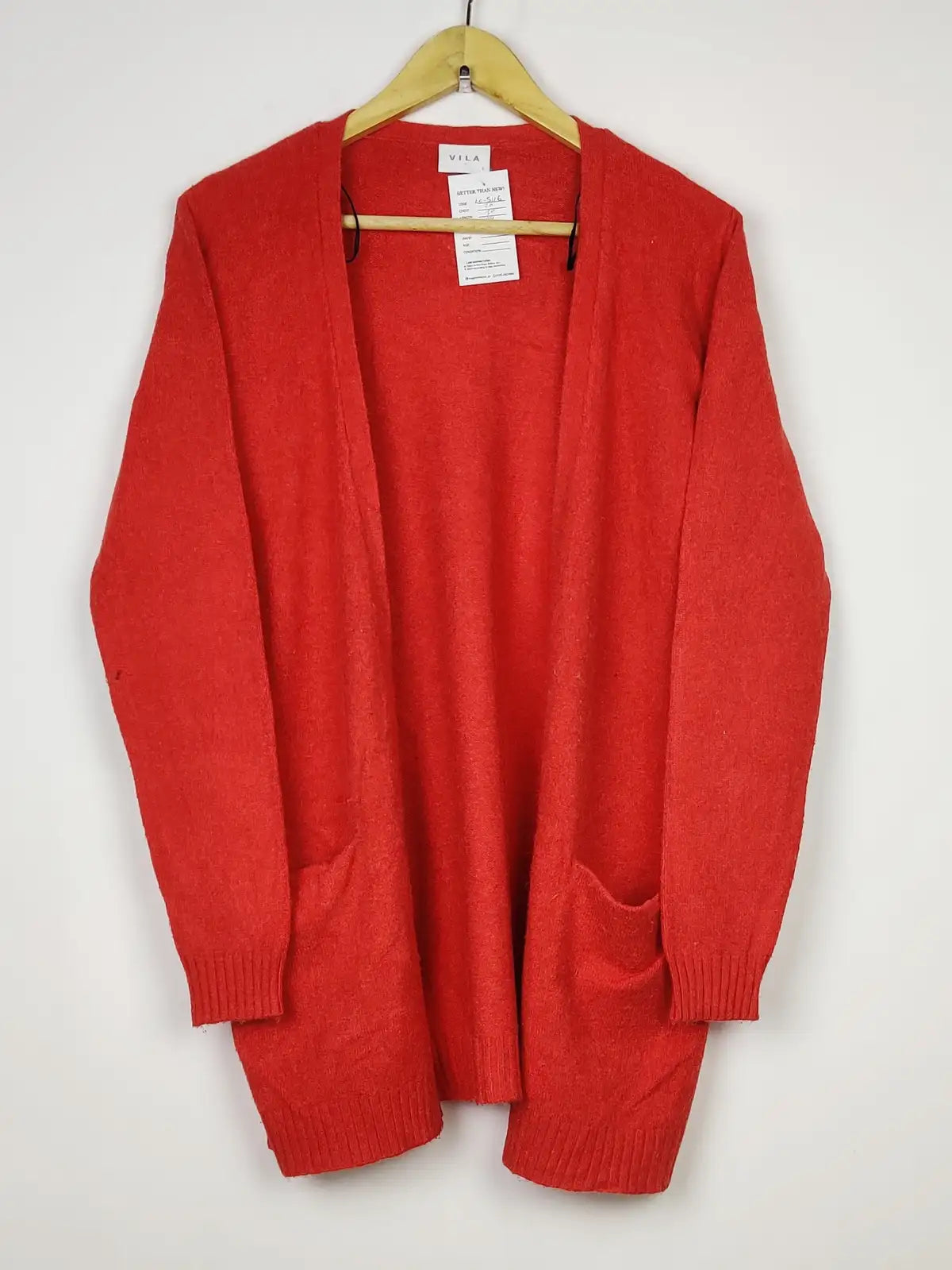 Buy online pre-used pre-loved 100% authentic & Original branded Vila (LC-5116) available in Pakistan. Top international brands avilable.