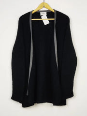 Buy online pre-used pre-loved 100% authentic & Original branded Sita Murt (LC-5121) available in Pakistan. Top international brands avilable.