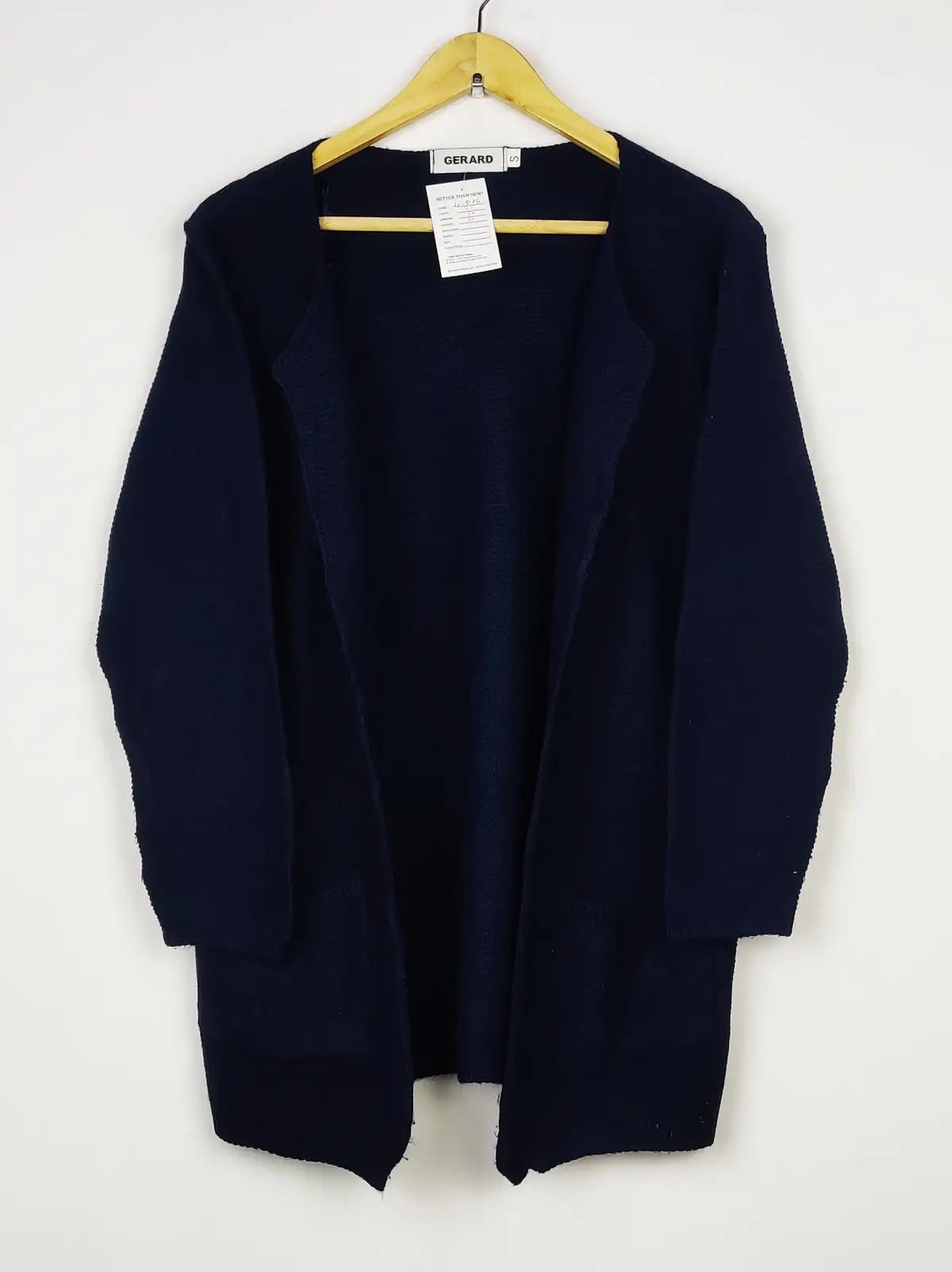 Buy online pre-used pre-loved 100% authentic & Original branded Gerard (LC-5126) available in Pakistan. Top international brands avilable.