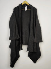 Buy online pre-used pre-loved 100% authentic & Original branded Zara (LC-5158) available in Pakistan. Top international brands avilable.