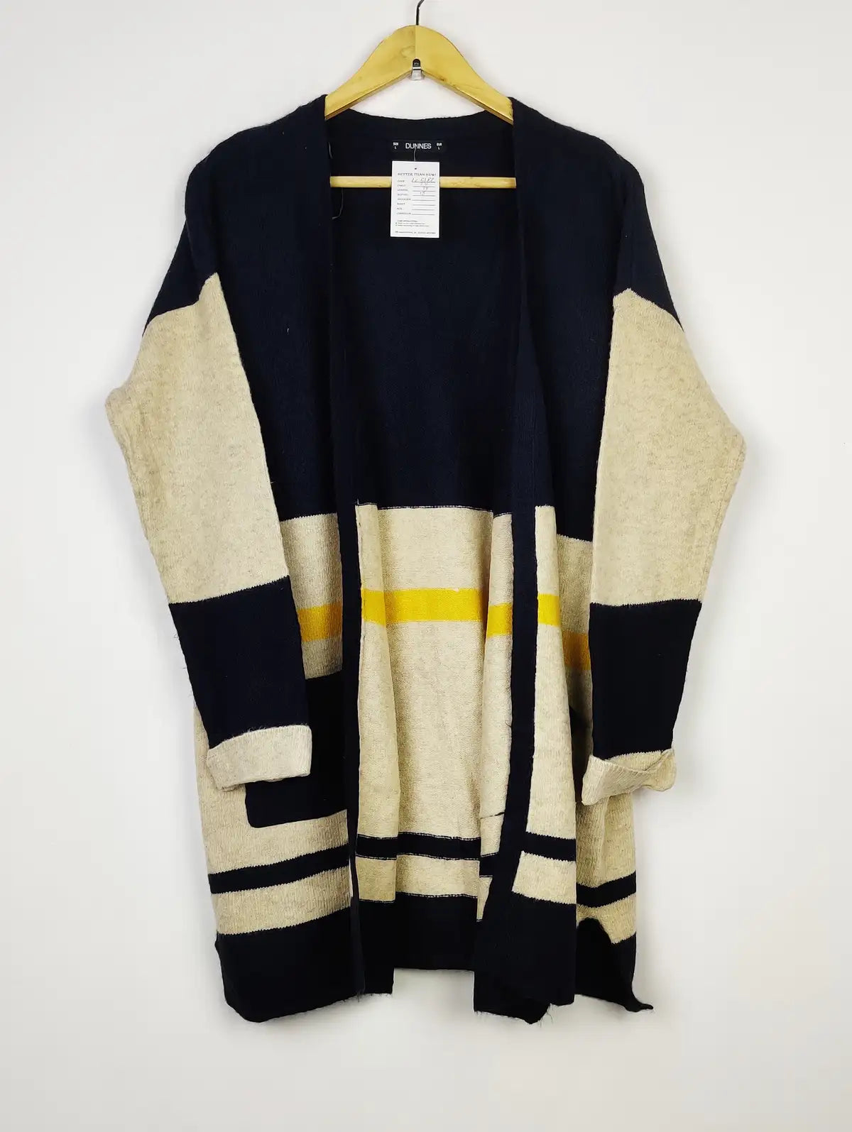 Buy online pre-used pre-loved 100% authentic & Original branded Dunnes Stores (LC-5182) available in Pakistan. Top international brands avilable.