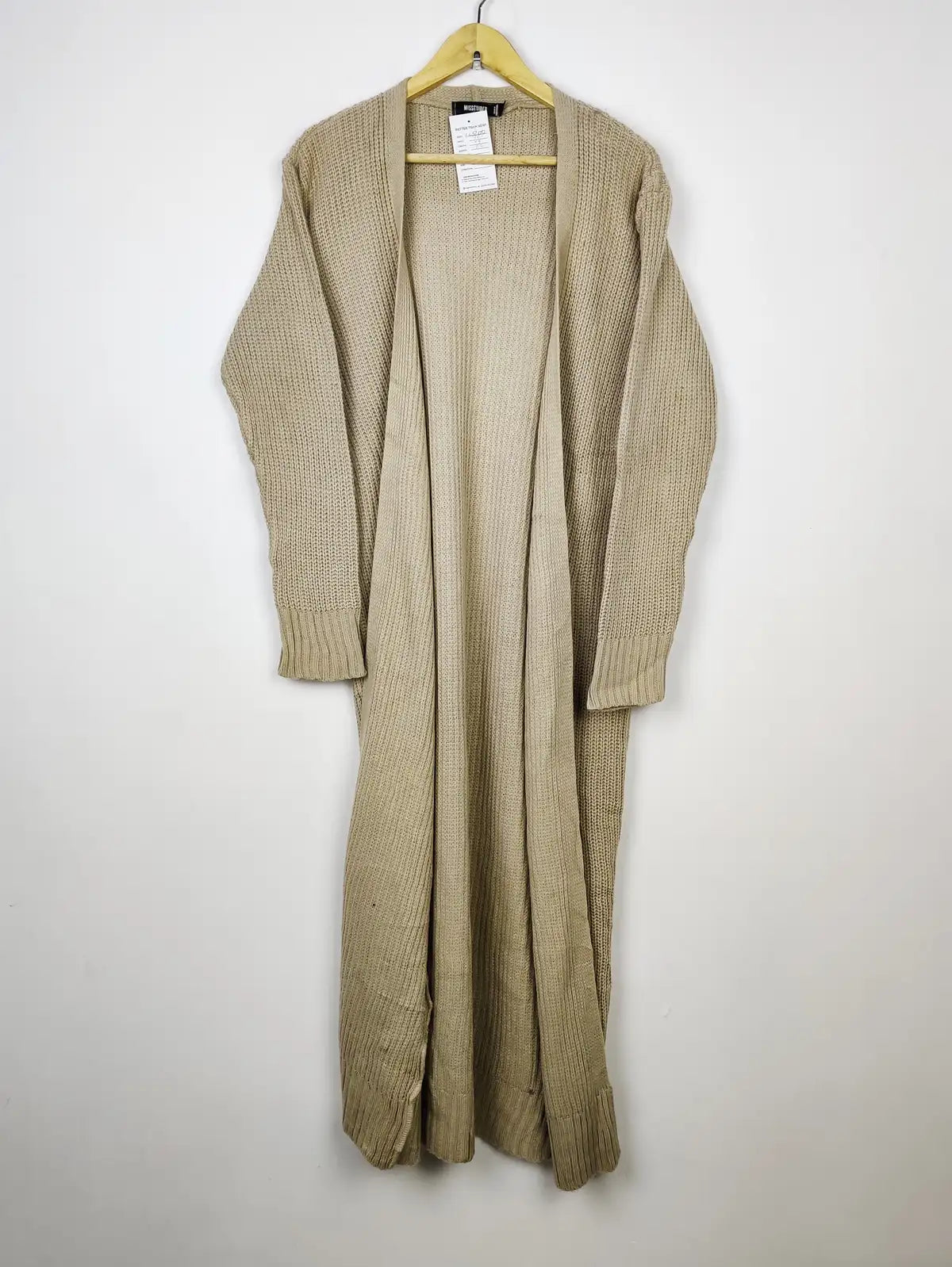 Buy online pre-used pre-loved 100% authentic & Original branded Missguided (LC-5200) available in Pakistan. Top international brands avilable.