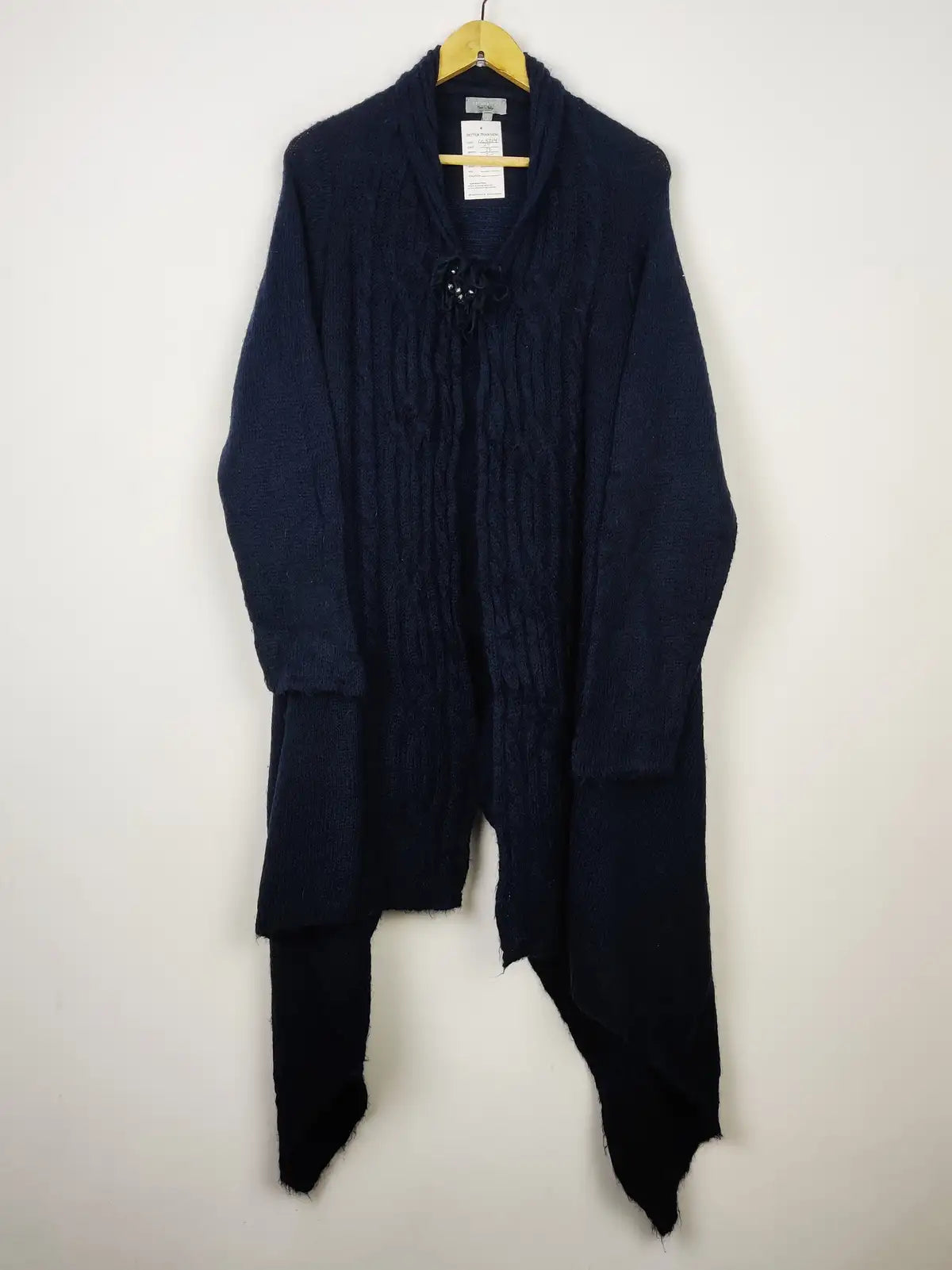 Buy online pre-used pre-loved 100% authentic & Original branded Per Una (LC-5214) available in Pakistan. Top international brands avilable.