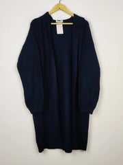 Buy online pre-used pre-loved 100% authentic & Original branded Gallery (LC-5223) available in Pakistan. Top international brands avilable.