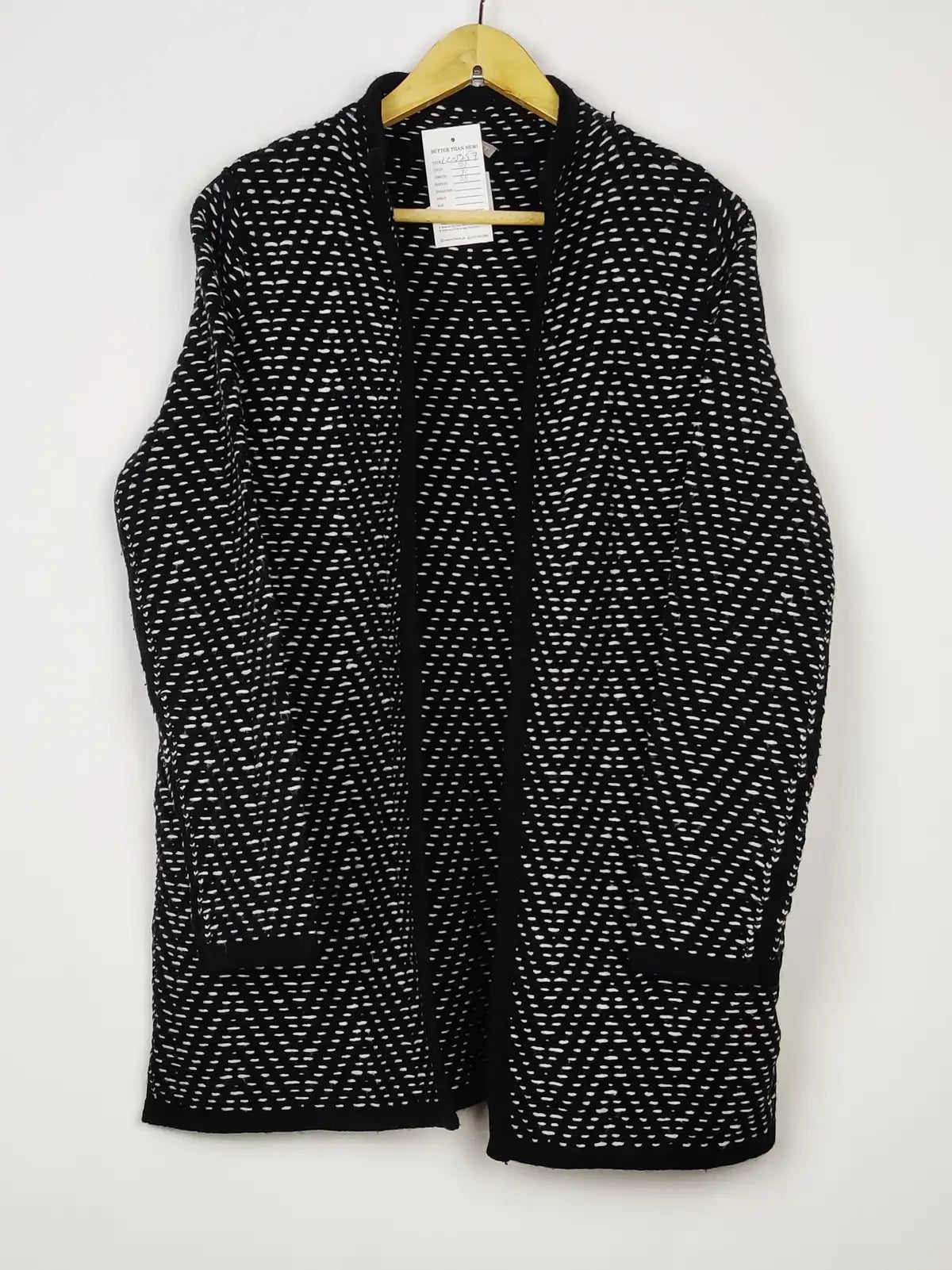 Buy online pre-used pre-loved 100% authentic & Original branded Planet (LC-5257) available in Pakistan. Top international brands avilable.