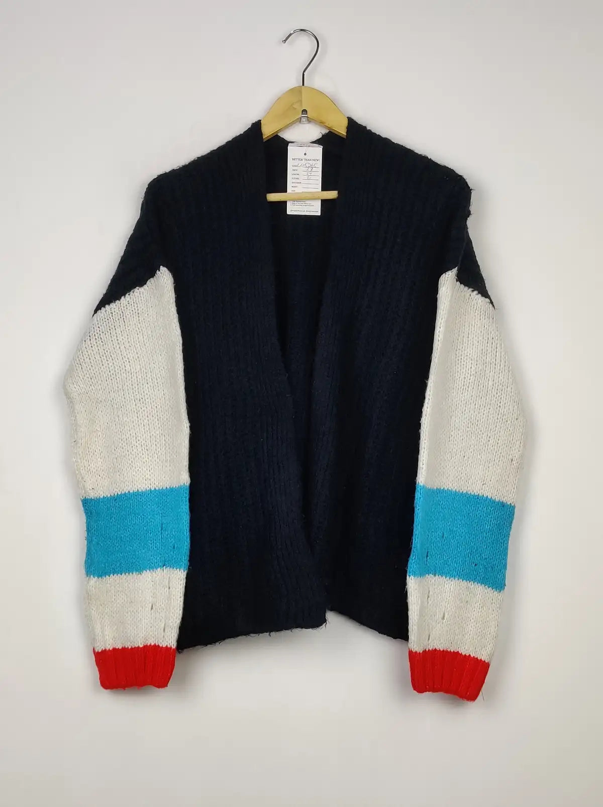 Buy online pre-used pre-loved 100% authentic & Original branded Savida (LC-5265) available in Pakistan. Top international brands avilable.