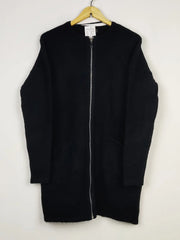 Buy online pre-used pre-loved 100% authentic & Original branded Primark (LC-5324) available in Pakistan. Top international brands avilable.