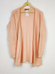 Buy online pre-used pre-loved 100% authentic & Original branded Boohoo (LC-5366) available in Pakistan. Top international brands avilable.