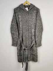 Buy online pre-used pre-loved 100% authentic & Original branded Evie (LC-5453) available in Pakistan. Top international brands avilable.