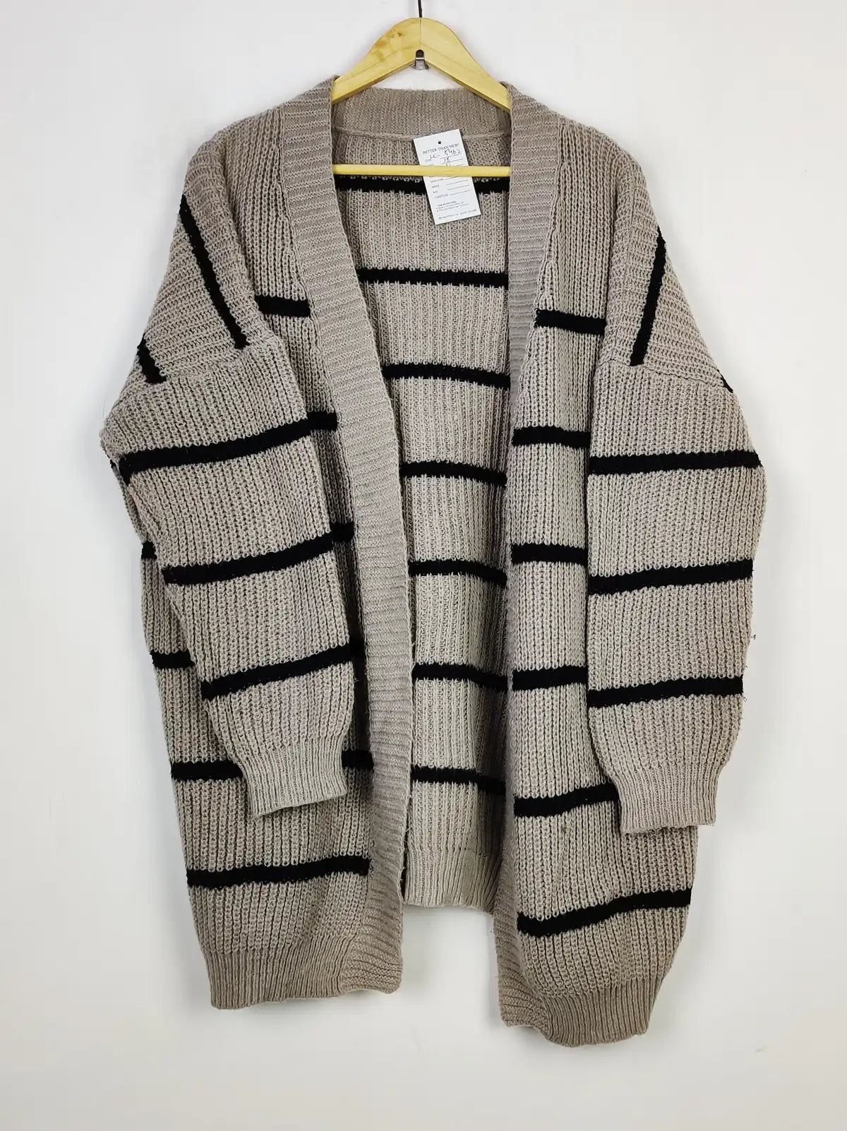 Buy online pre-used pre-loved 100% authentic & Original branded Shein (LC-5462) available in Pakistan. Top international brands avilable.