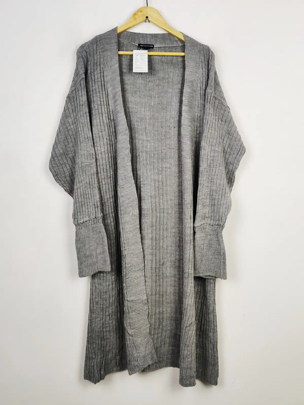 Buy online pre-used pre-loved 100% authentic & Original branded Prettylittlething (LC-5464) available in Pakistan. Top international brands avilable.