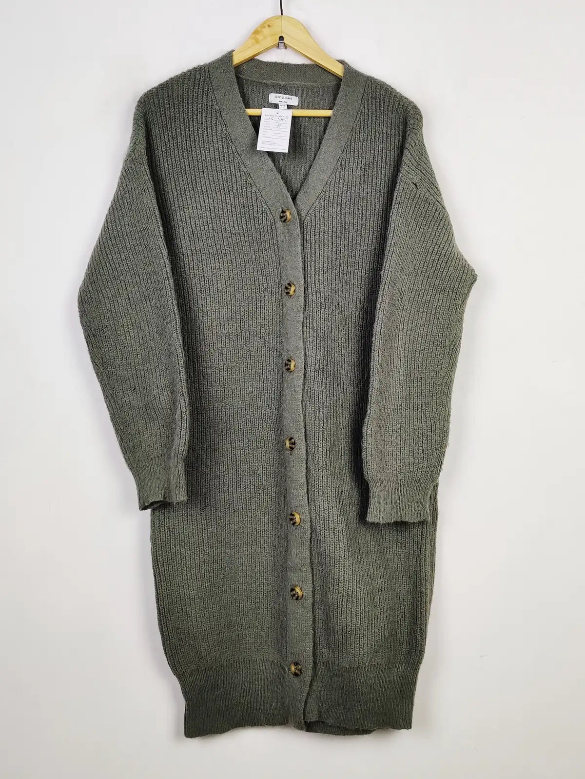 Buy online pre-used pre-loved 100% authentic & Original branded Jd Williams (LC-5465) available in Pakistan. Top international brands avilable.