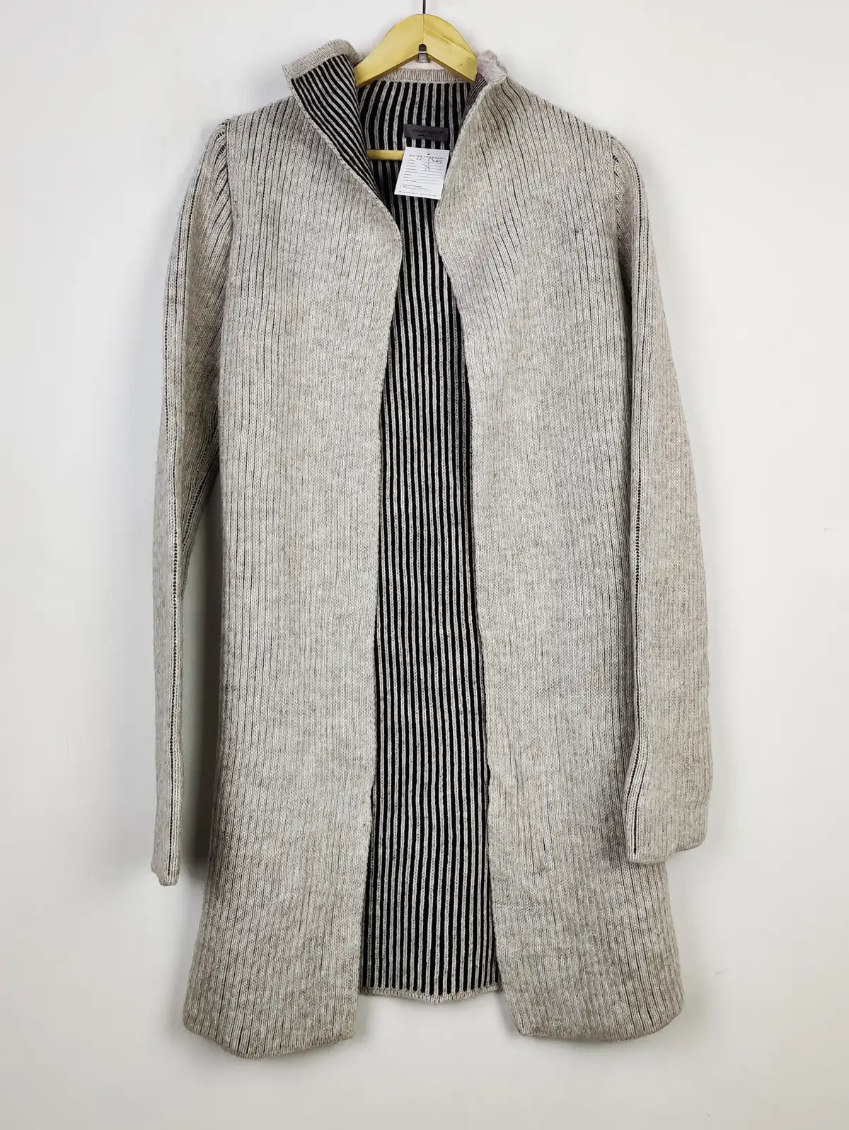 Buy online pre-used pre-loved 100% authentic & Original branded Cocogio (LC-5469) available in Pakistan. Top international brands avilable.