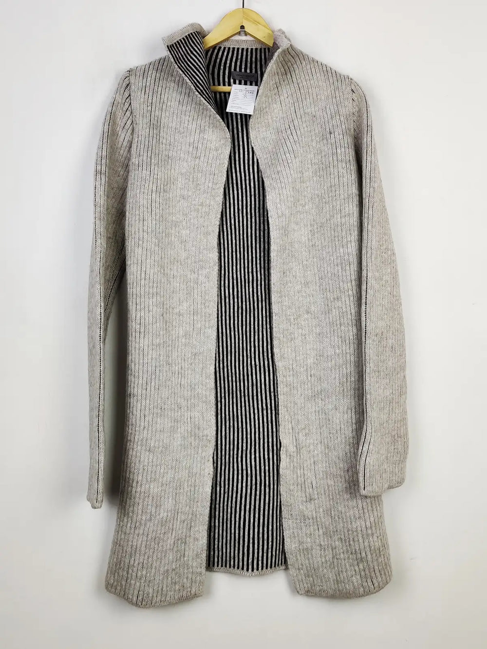 Buy online pre-used pre-loved 100% authentic & Original branded Cocogio (LC-5469) available in Pakistan. Top international brands avilable.