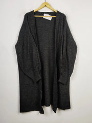 Buy online pre-used pre-loved 100% authentic & Original branded Store Union (LC-5475) available in Pakistan. Top international brands avilable.