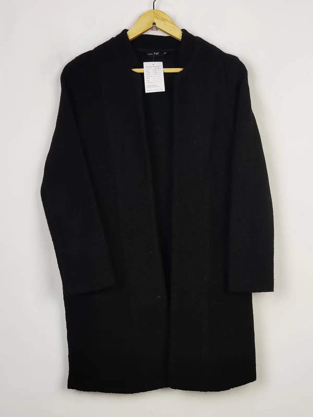 Buy online pre-used pre-loved 100% authentic & Original branded F&F (LC-5492) available in Pakistan. Top international brands avilable.