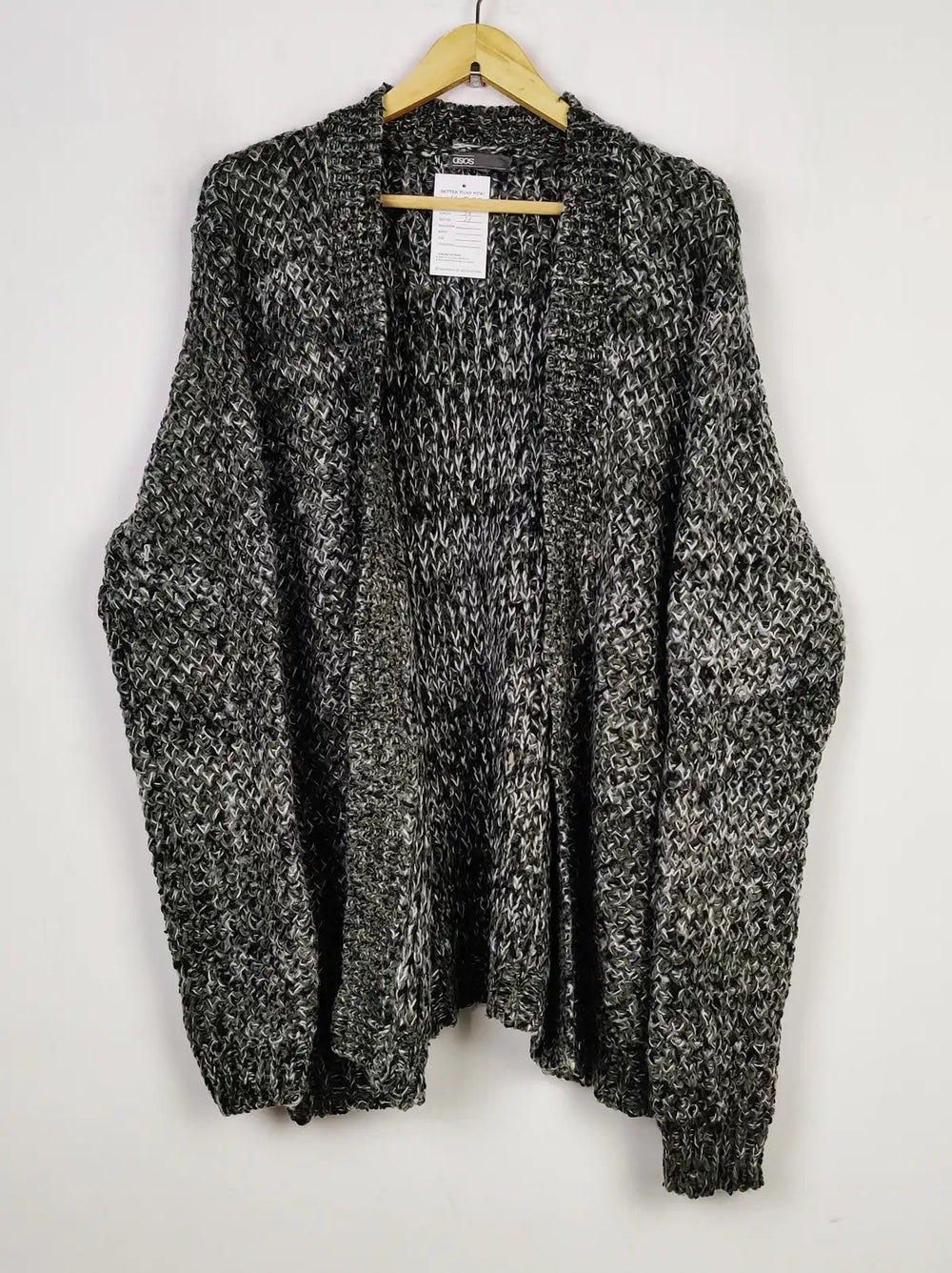 Buy online pre-used pre-loved 100% authentic & Original branded Asos (LC-5493) available in Pakistan. Top international brands avilable.