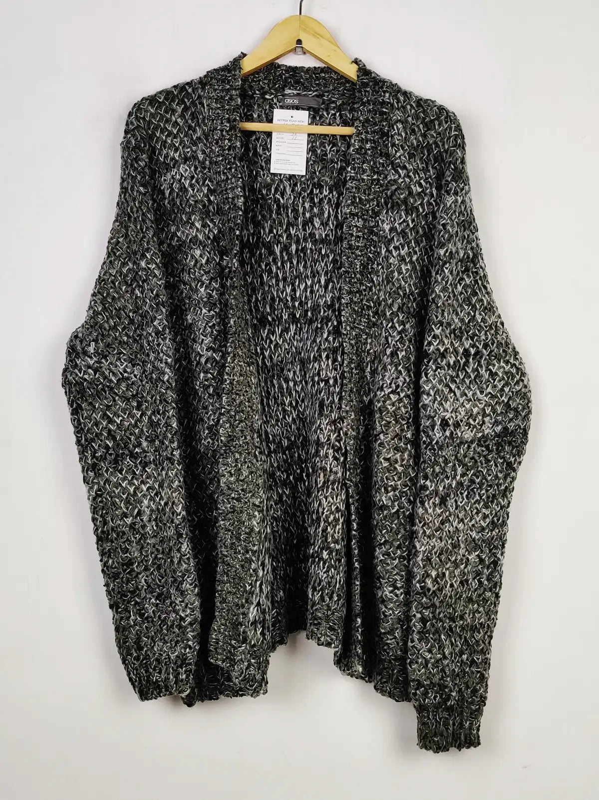 Buy online pre-used pre-loved 100% authentic & Original branded Asos (LC-5493) available in Pakistan. Top international brands avilable.