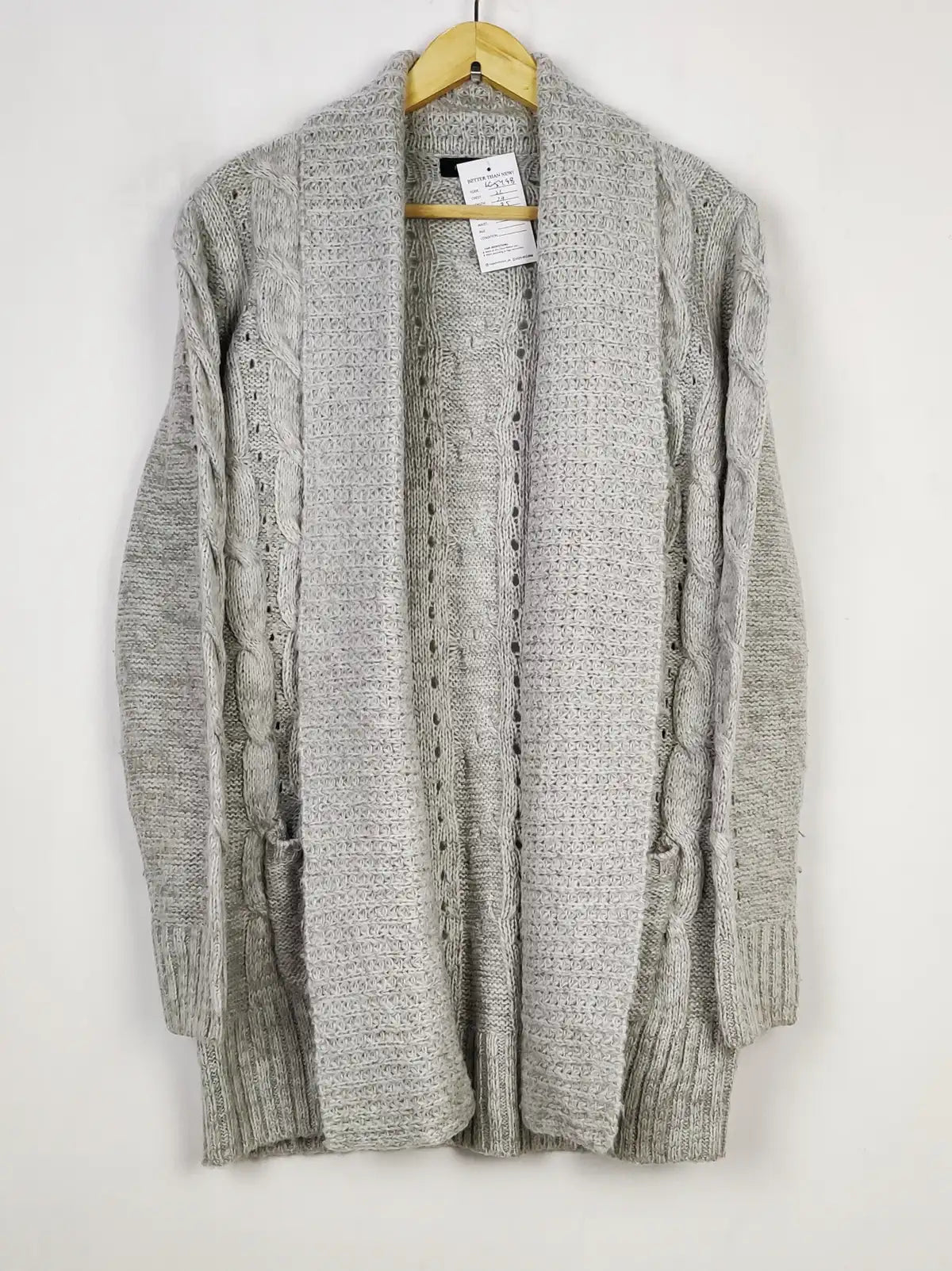 Buy online pre-used pre-loved 100% authentic & Original branded New Look (LC-5498) available in Pakistan. Top international brands avilable.