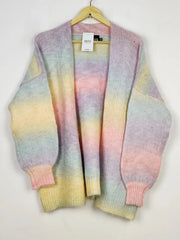 Buy online pre-used pre-loved 100% authentic & Original branded Pieces (LC-5504) available in Pakistan. Top international brands avilable.