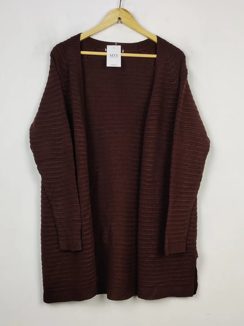 Buy online pre-used pre-loved 100% authentic & Original branded Tu (LC-5513) available in Pakistan. Top international brands avilable.