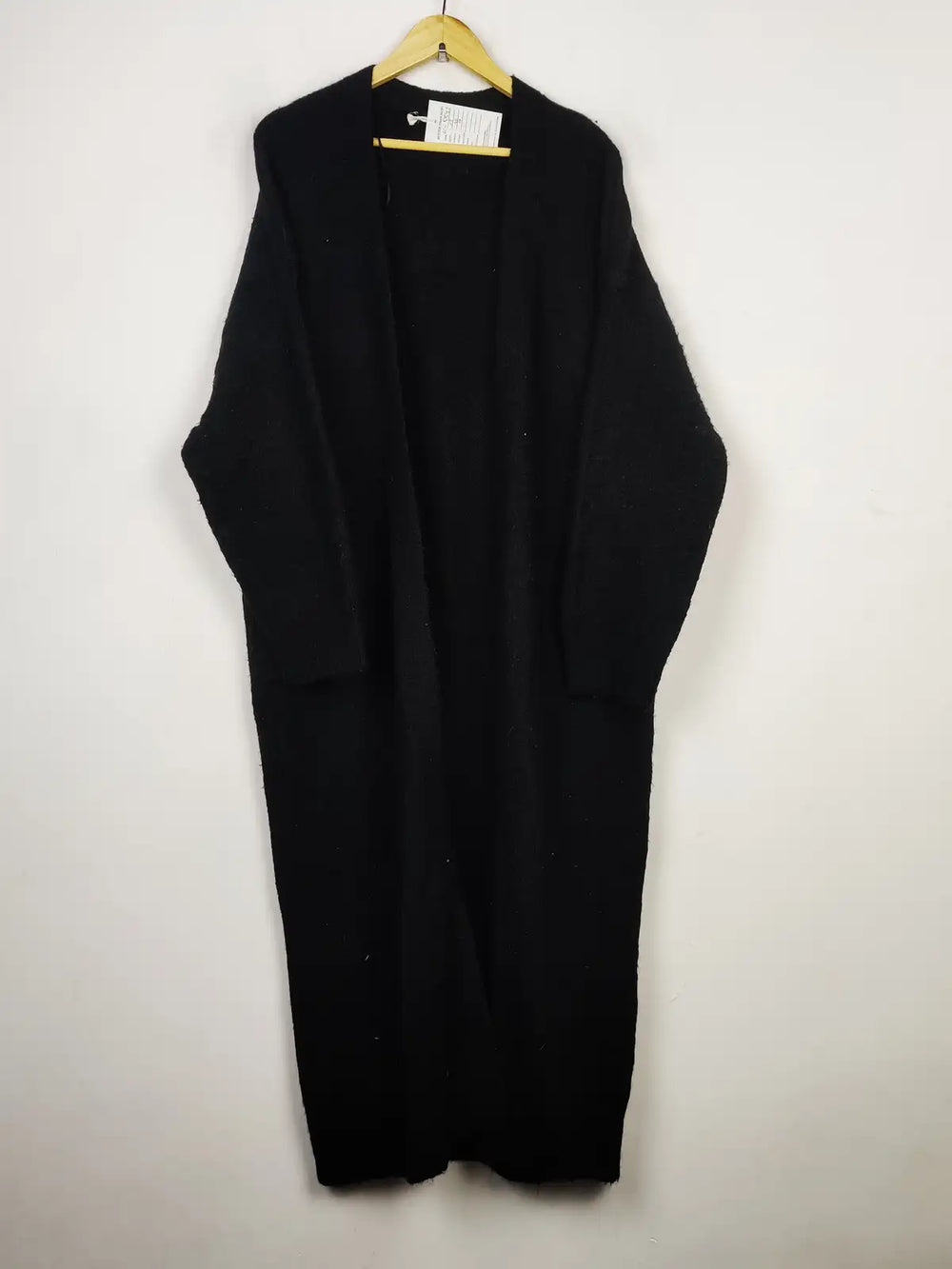 Buy online pre-used pre-loved 100% authentic & Original branded Primark (LC-5547) available in Pakistan. Top international brands avilable.