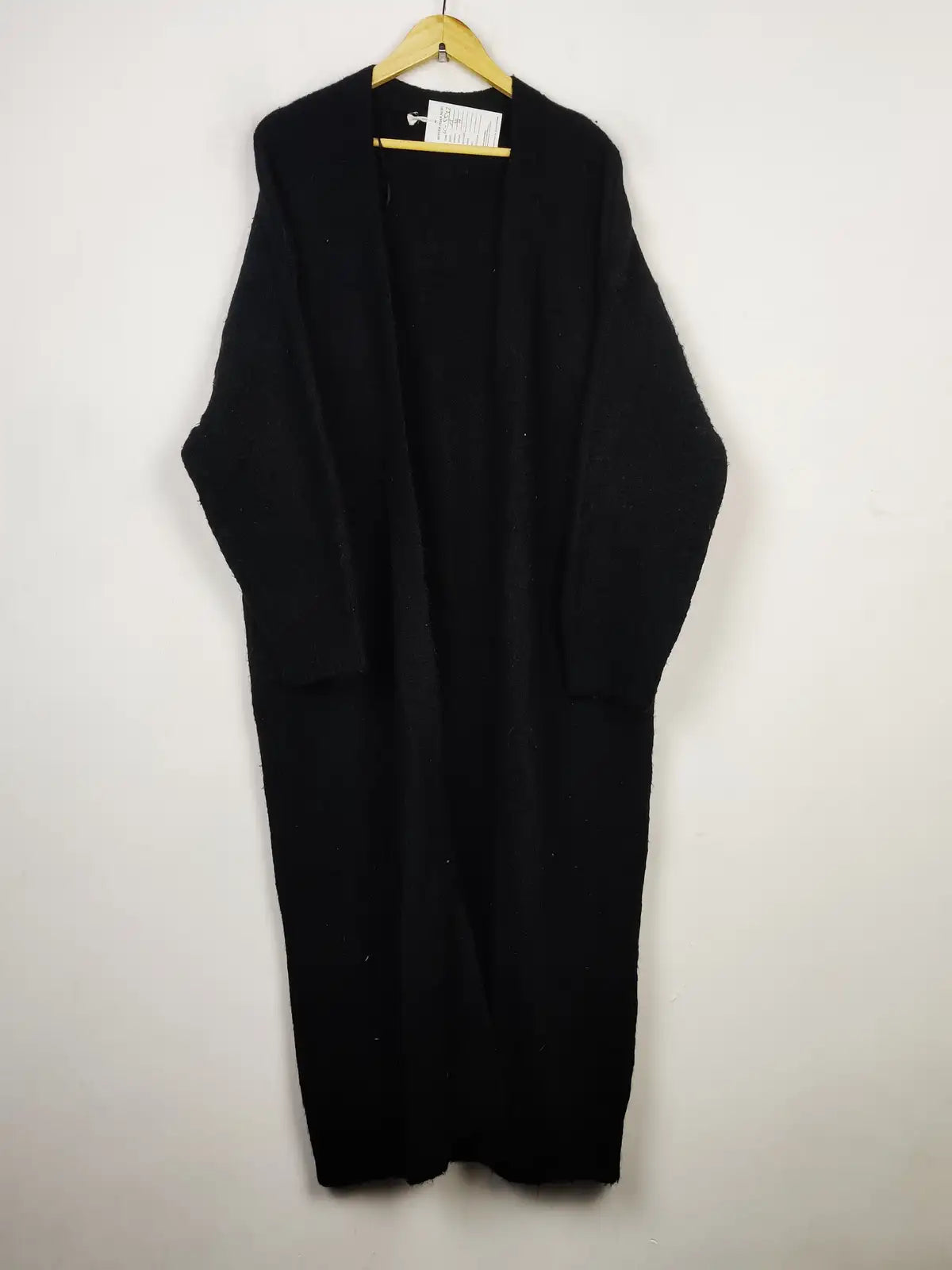 Buy online pre-used pre-loved 100% authentic & Original branded Primark (LC-5547) available in Pakistan. Top international brands avilable.