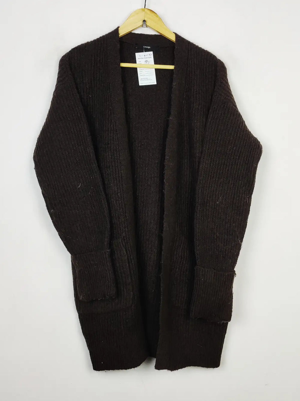 Buy online pre-used pre-loved 100% authentic & Original branded George (LC-5554) available in Pakistan. Top international brands avilable.