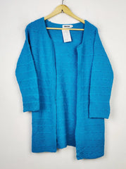 Buy online pre-used pre-loved 100% authentic & Original branded Gerard (LC-5556) available in Pakistan. Top international brands avilable.