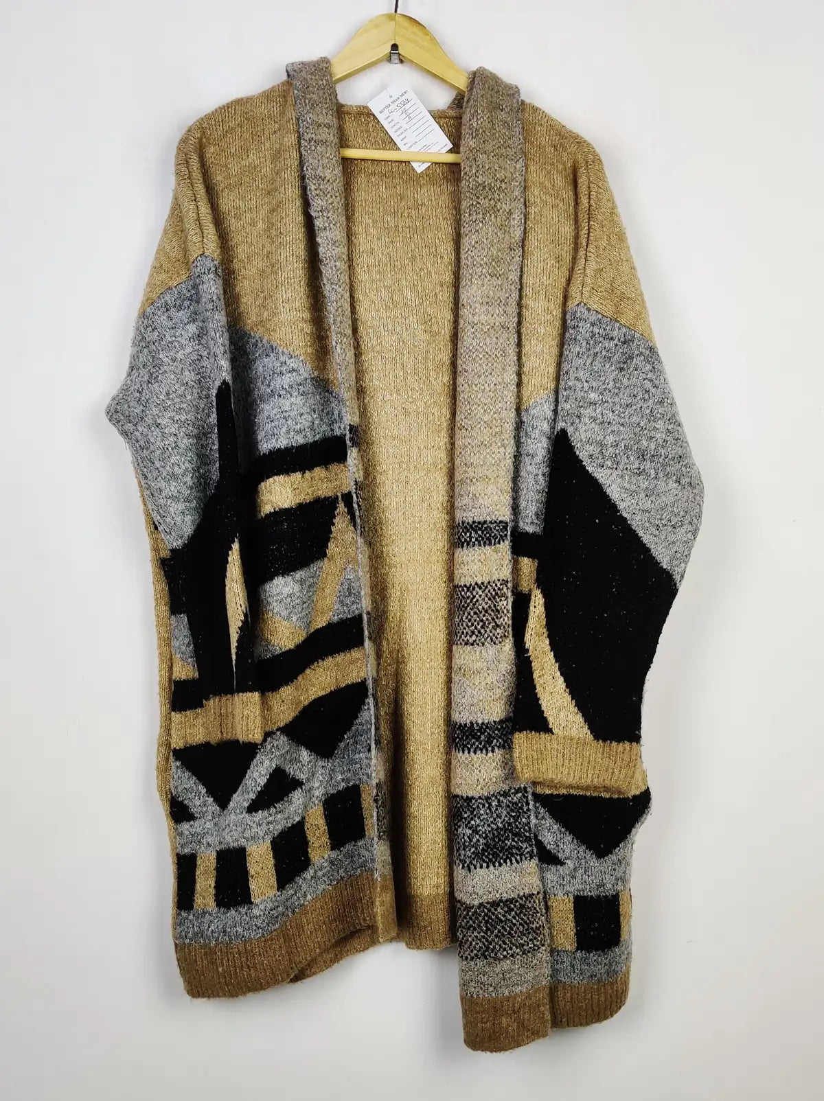 Buy online pre-used pre-loved 100% authentic & Original branded George (LC-5564) available in Pakistan. Top international brands avilable.