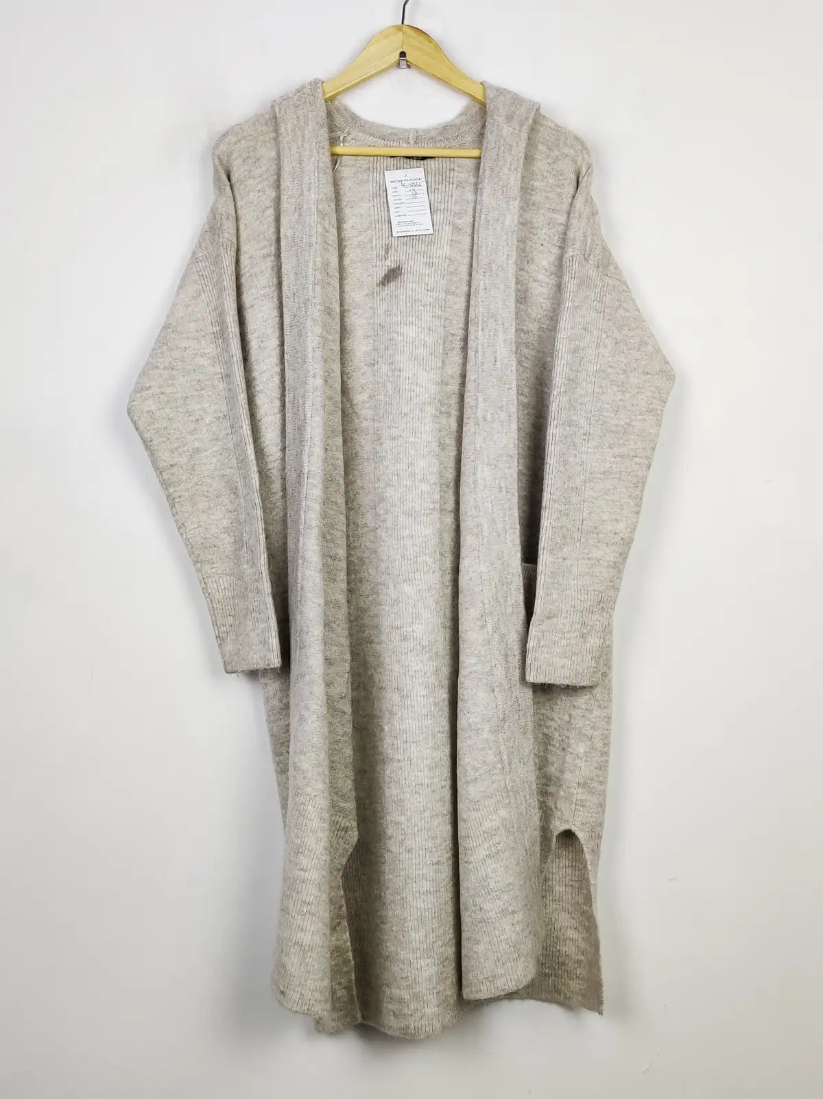 Buy online pre-used pre-loved 100% authentic & Original branded Dunnes Stores (LC-5565) available in Pakistan. Top international brands avilable.