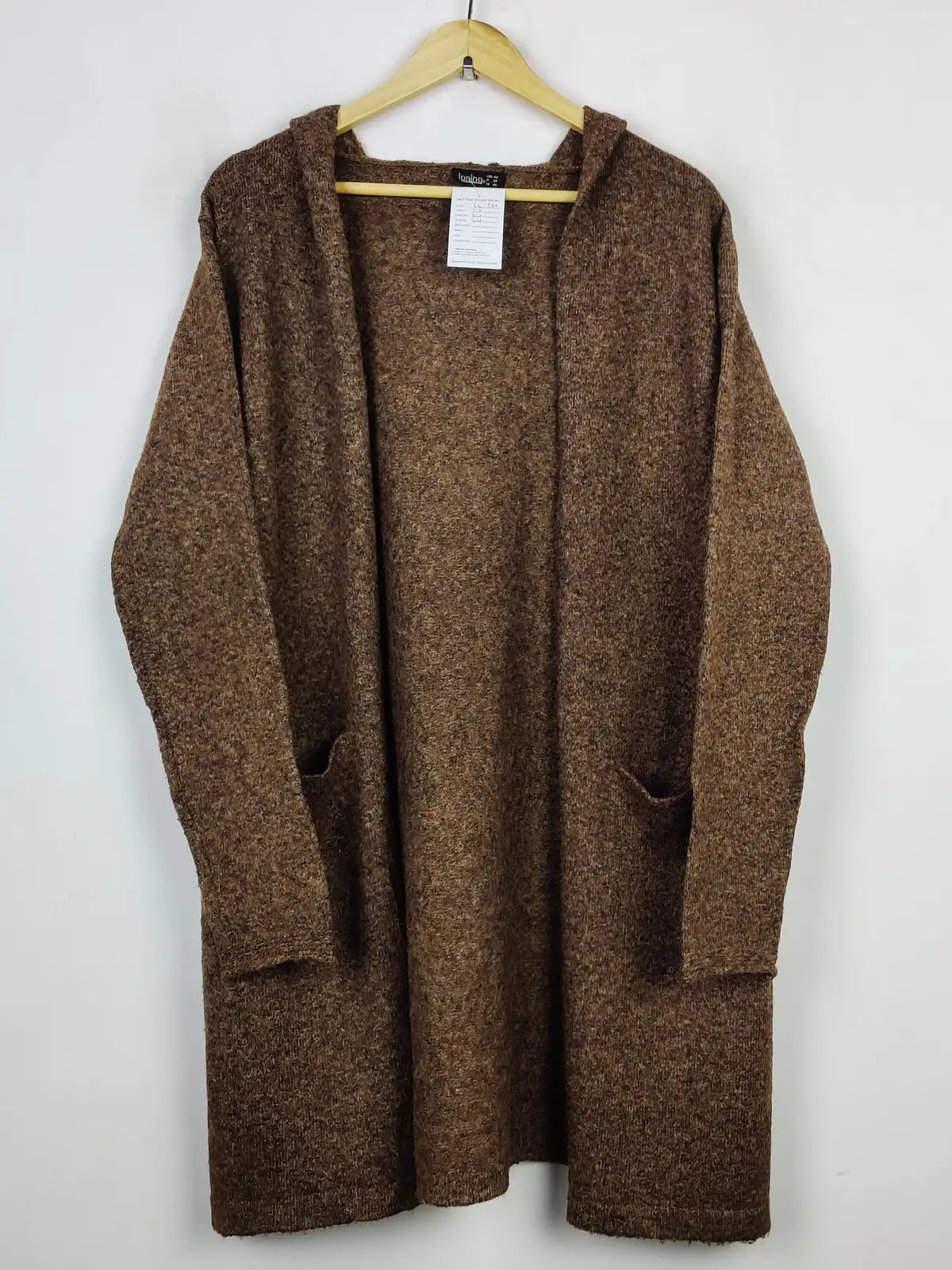 Buy online pre-used pre-loved 100% authentic & Original branded Janina (LC-5601) available in Pakistan. Top international brands avilable.