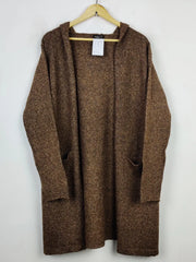 Buy online pre-used pre-loved 100% authentic & Original branded Janina (LC-5601) available in Pakistan. Top international brands avilable.