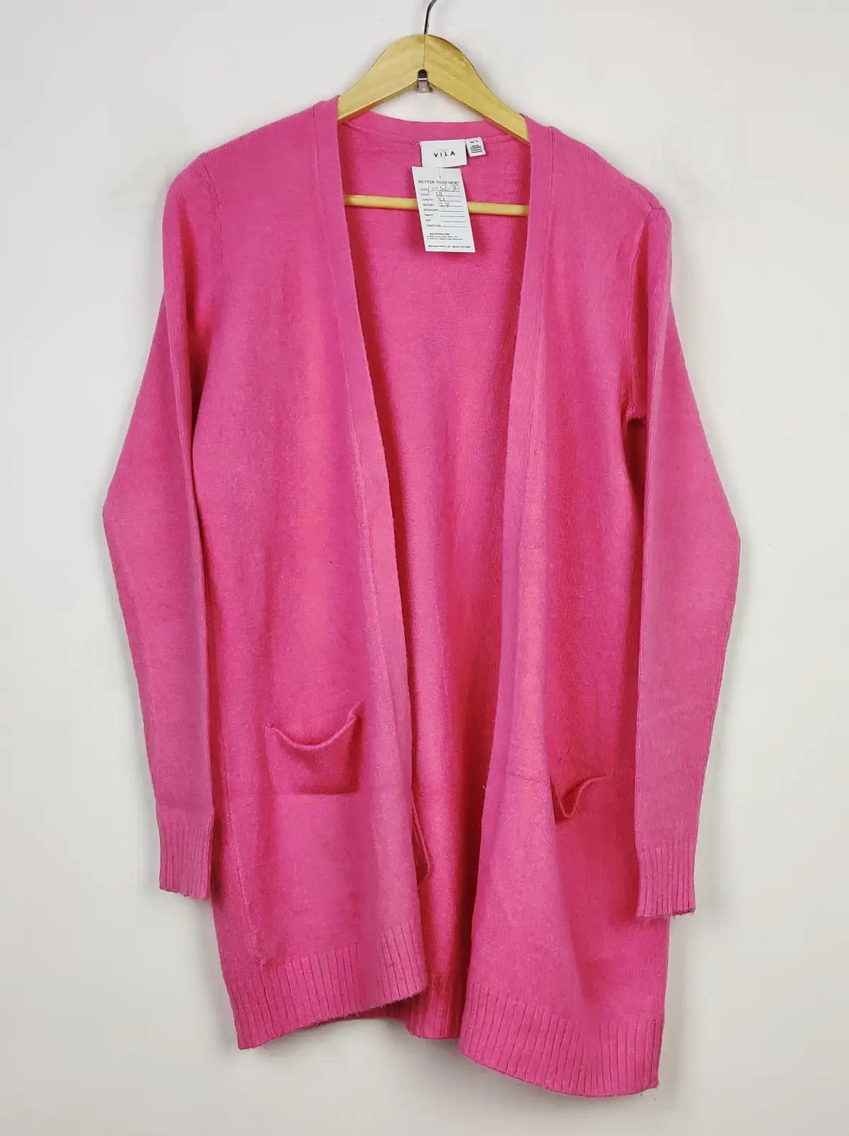 Buy online pre-used pre-loved 100% authentic & Original branded Vila (LC-5636) available in Pakistan. Top international brands avilable.